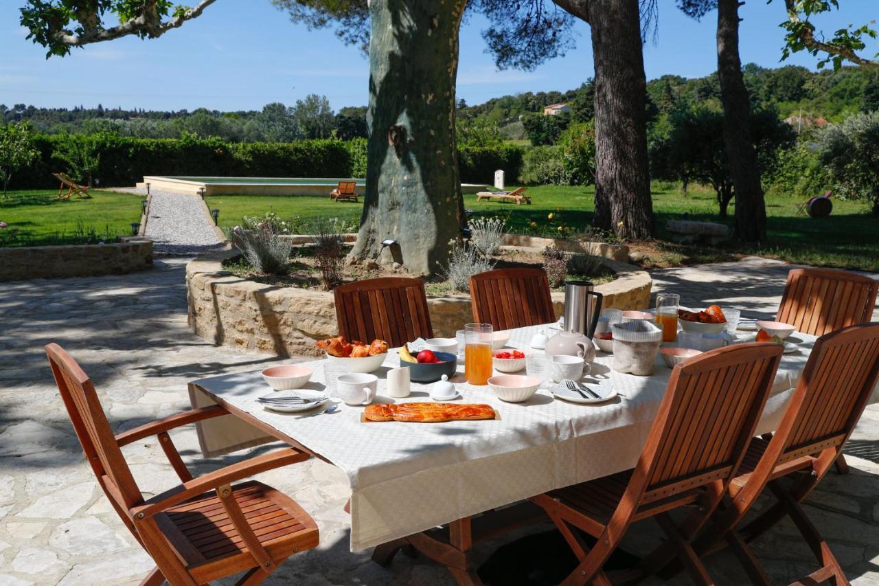 Bed and Breakfast Desir De Provence Sarrians Exterior foto
