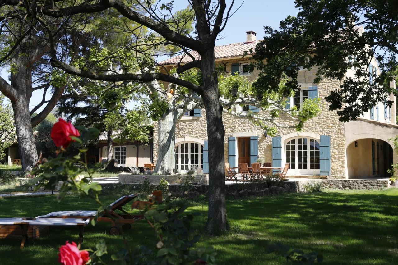 Bed and Breakfast Desir De Provence Sarrians Exterior foto